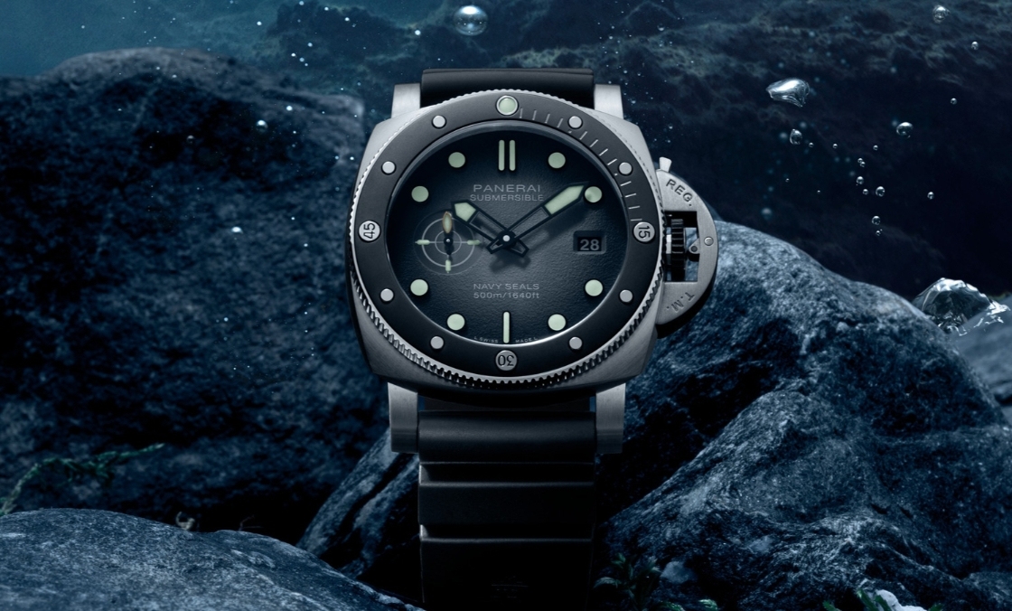 PANERAI - SUBMERSIBLE - PAM01738 - 海豹突擊隊，深海出任務！Panerai Submersible Navy SEALs腕錶PAM01738