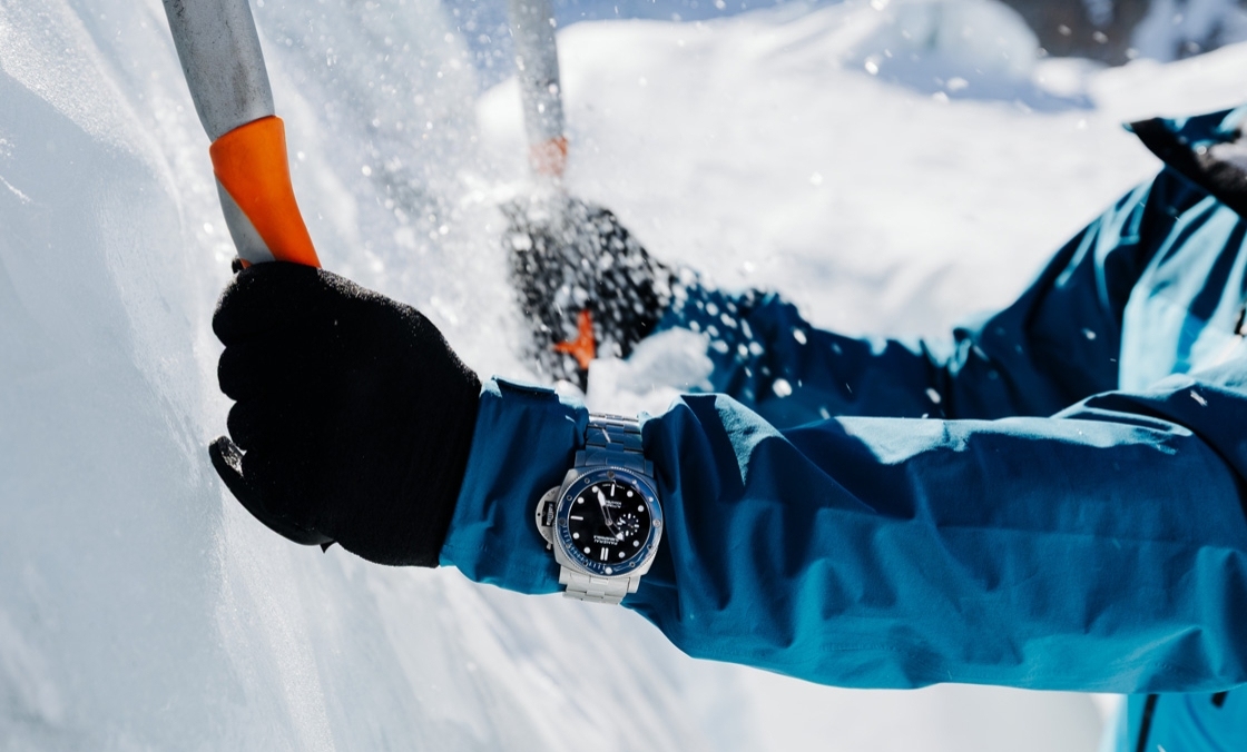 PANERAI - SUBMERSIBLE - PAM01756 - 44毫米Submersible首見金屬鍊帶款｜Panerai Submersible系列腕錶 PAM01756