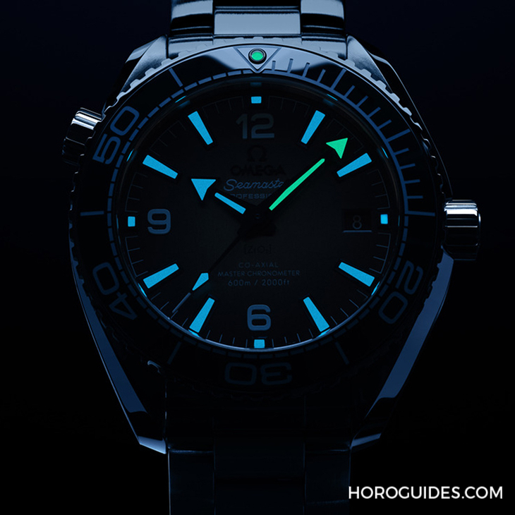 OMEGA - SEAMASTER - 215.30.46.21.03.002 - OMEGA海馬系列75週年,夏日藍面11員全新報到!色調深淺絕妙對應防水深度