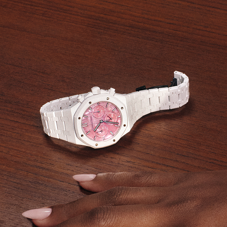 AUDEMARS PIGUET - ROYAL OAK - 26450CB.OO.1356CB.02 - 網球女王 × Royal Oak！愛彼首度攜手Serena Williams推出Royal Oak白色陶瓷38mm限量版