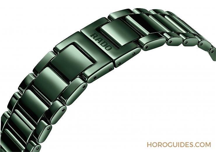 RADO - TRUE - R27269302 - 【PRE-BASEL】非黑即白太保守 RADO大膽玩色秀真我