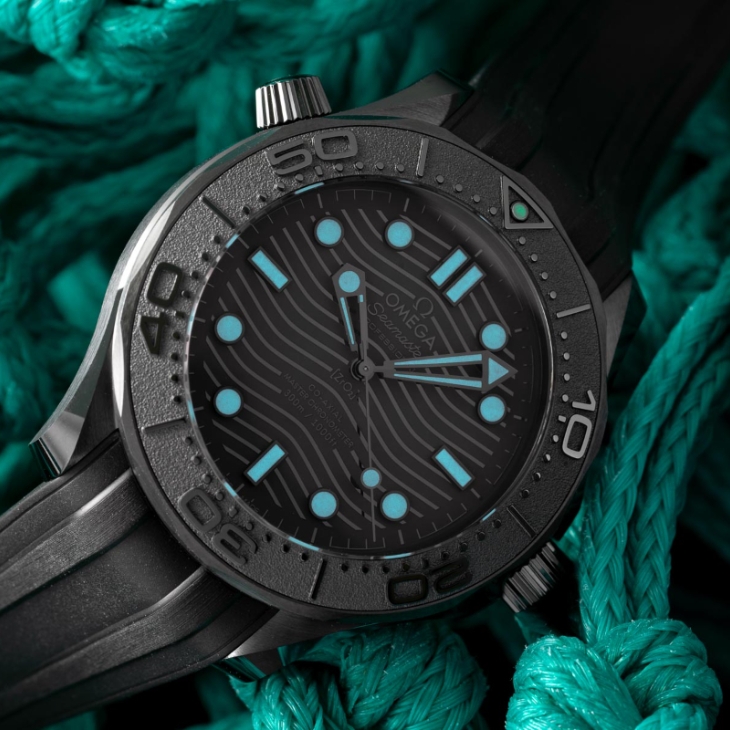 OMEGA - SEAMASTER - 210.92.44.20.01.003 - 黑陶瓷全面釋放！OMEGA Seamaster Diver 300M Black Black