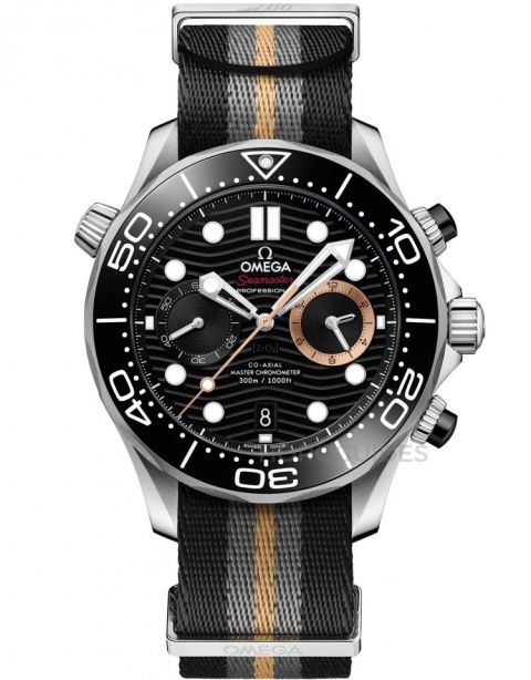 OMEGA - SEAMASTER - 210.32.44.51.01.002 - 007首枚海馬計時碼錶登場！歐米茄將《007：初露鋒芒》遊戲裝備帶到現實