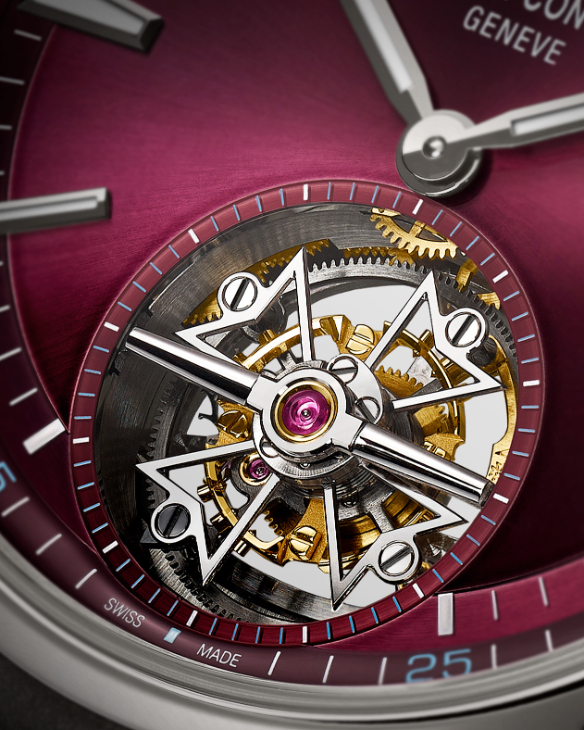 VACHERON CONSTANTIN - OVERSEAS - 6000V/210T-H179 - 鈦金屬深紅面,Vacheron Constantin Overseas陀飛輪腕錶新作