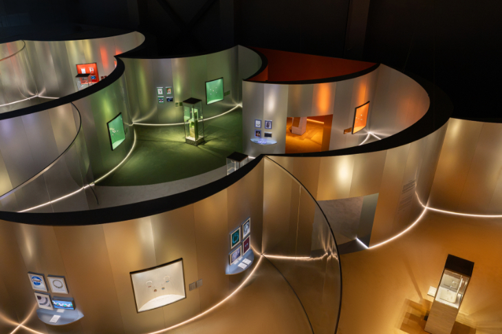 BVLGARI - 「寶格麗萬花筒：色彩、文化與工藝」典藏回顧展於上海揭幕