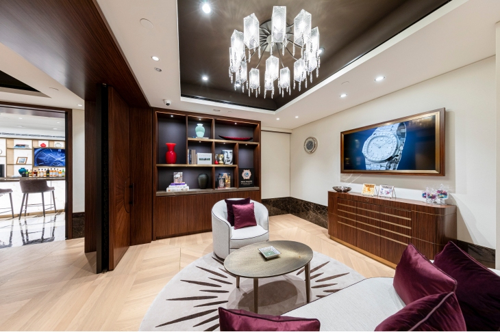 PATEK PHILIPPE - 錶王朝聖新殿堂！PATEK PHILIPPE中環置地廣場旗艦店盛大開幕，限時展出博物館級珍藝傑作