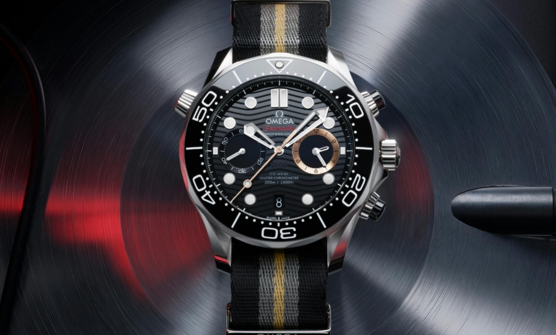OMEGA - SEAMASTER - 210.32.44.51.01.002 - 007首款海馬計時碼錶誕生！歐米茄海馬潛水300米《007：黎明曙光》計時腕錶
