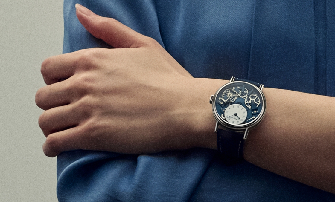 BREGUET - TRADITION - 7037BB/YB/5V6 - BREGUET Tradition Seconde Retrograde 7037 湛藍深處的都會篇章