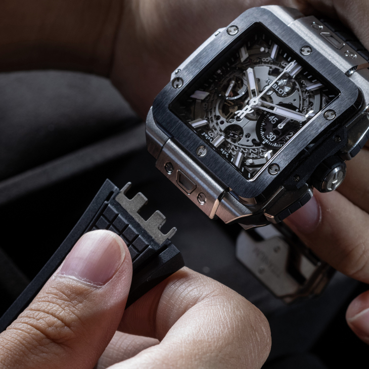 HUBLOT - SQUARE BANG - 821.MX.4800.RX - 當機械工藝遇上幾何美學 Square Bang Unico 創新演繹個性化方型高階運動錶