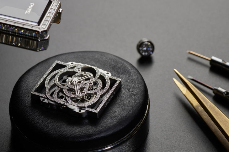 CHANEL - J12 - H11684 - Mervin Ling 從獨立製錶看 CHANEL:在美學與工藝之間,走出自己的路