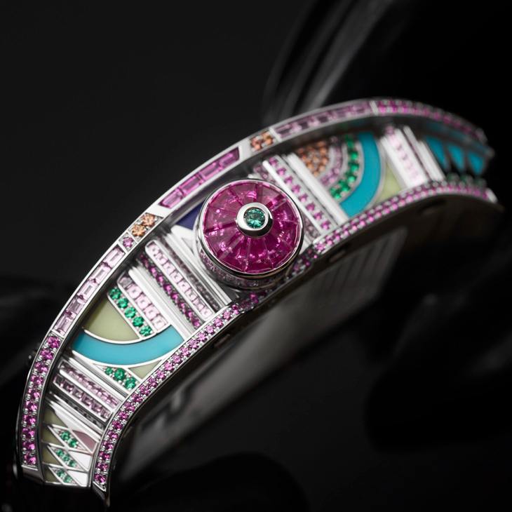 RICHARD MILLE - WOMEN - RM HJ-02 - 動態彩虹流光乍現,珠寶與機械的極致結合|RICHARD MILLE RM HJ-02自動上鍊陀飛輪鏤空腕錶