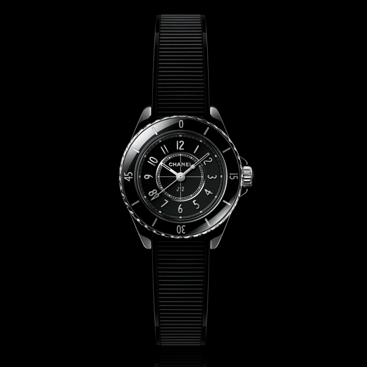 CHANEL - J12 - H11684 - CHANEL J12:時代的回聲,未來的序章