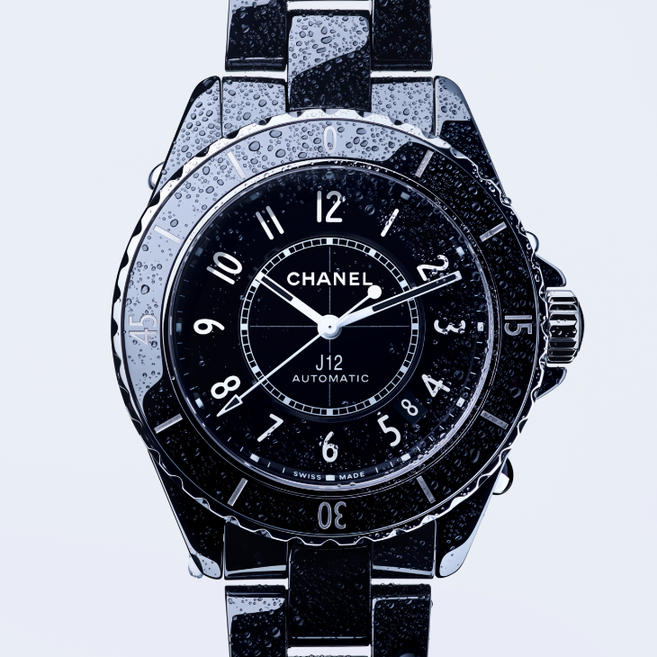 CHANEL - J12 - (J12 Superleggera Caliber 12.1 42毫米腕錶) - J12:來自航海世界的原創風格,跨越性別的全新尺寸