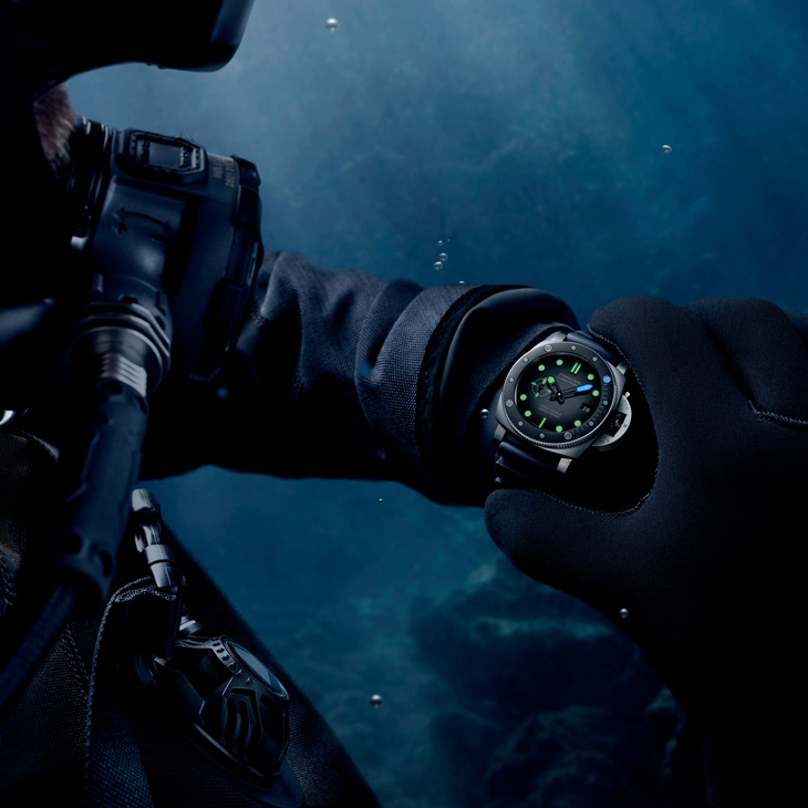 PANERAI - SUBMERSIBLE - PAM01738 - 海豹突擊隊，深海出任務！Panerai Submersible Navy SEALs腕錶PAM01738