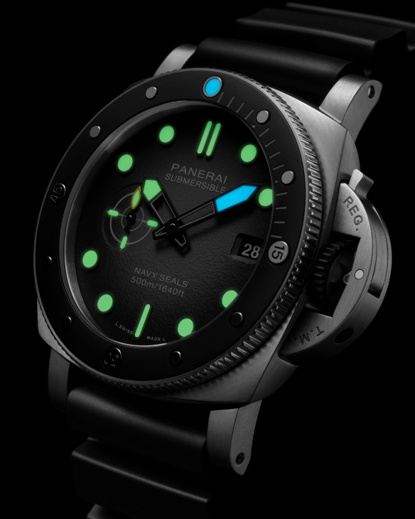 PANERAI - SUBMERSIBLE - PAM01738 - 海豹突擊隊，深海出任務！Panerai Submersible Navy SEALs腕錶PAM01738