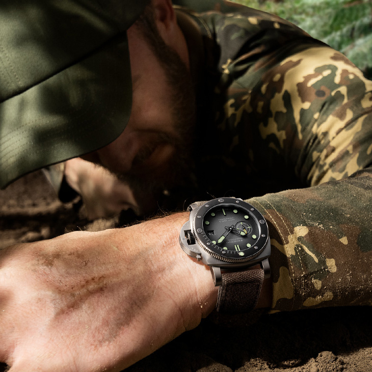 PANERAI - SUBMERSIBLE - PAM01738 - 海豹突擊隊，深海出任務！Panerai Submersible Navy SEALs腕錶PAM01738