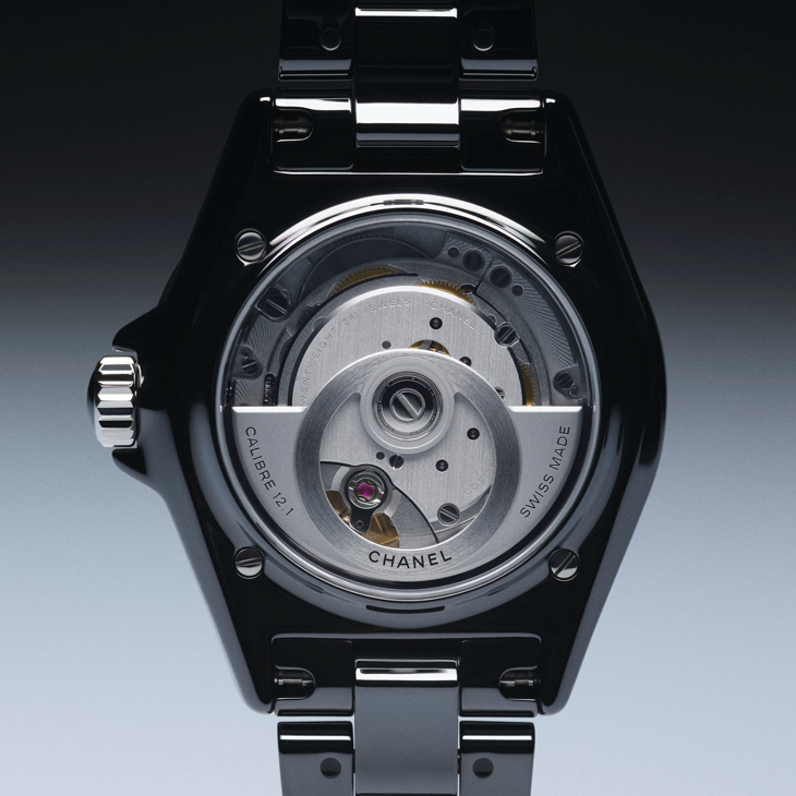 CHANEL - J12 - H11684 - 風格主導技術,自由始於實力|J12,見證CHANEL高級製錶實力的深度進化