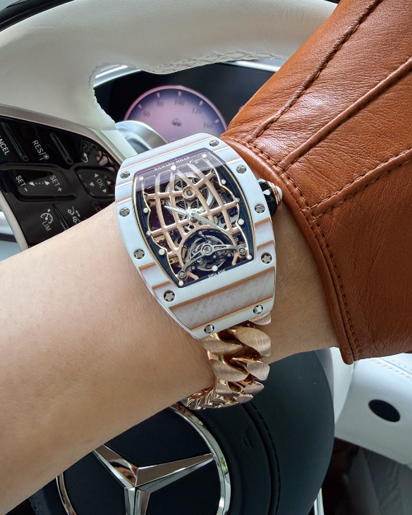 RICHARD MILLE - WOMEN - RM 74-02 - 衝動,還是理性?藏家Big-D最愛的新收藏|HOROGUIDES雜誌Vol.10 特別企劃