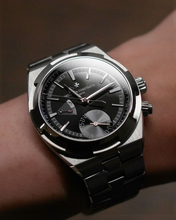 VACHERON CONSTANTIN - OVERSEAS - 7920V/210A-B546 - 衝動,還是理性?藏家@my.toybox最愛的新收藏|HOROGUIDES雜誌Vol.10 特別企劃