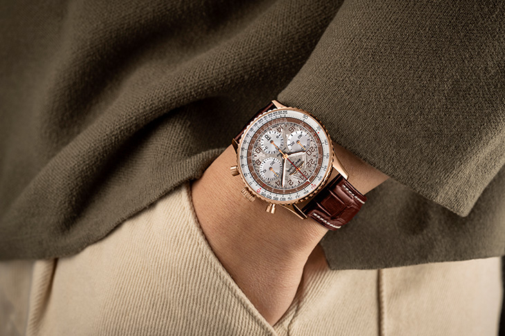 BREITLING - NAVITIMER - RB02301A1G1P1 - 機長廣播!STARLUX星宇航空xBREITLING百年靈,萬呎高空發表最新聯名腕錶